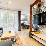 Wonder - Górskie Na Kameralnym Osiedlu Karkonoska Opoka Apartamento *