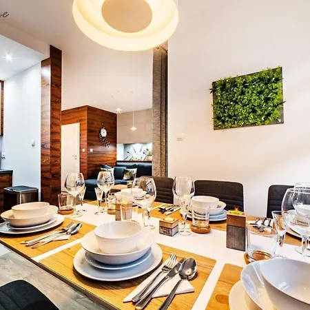 Wonder - Gorskie Na Kameralnym Osiedlu Karkonoska Opoka *