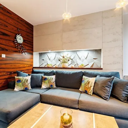 Wonder - Gorskie Na Kameralnym Osiedlu Karkonoska Opoka * 카르파츠